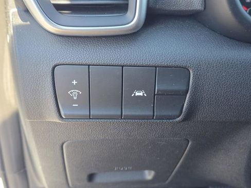 Used 2021 Kia Sportage LX image 32