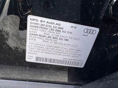 Used 2018 Audi SQ5 Prestige w/ Prestige Package image 42