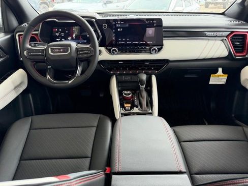 New 2026 GMC Canyon AT4X AWD/4WD image 8