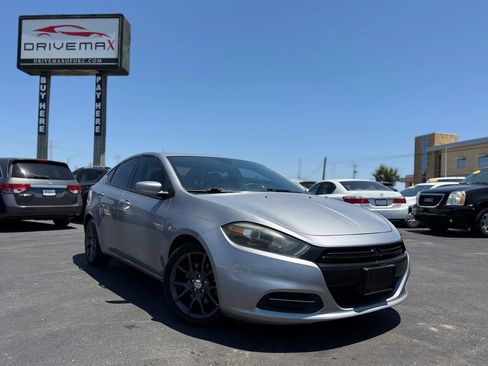 Used 2016 Dodge Dart SE w/ Convenience Group FWD image 1