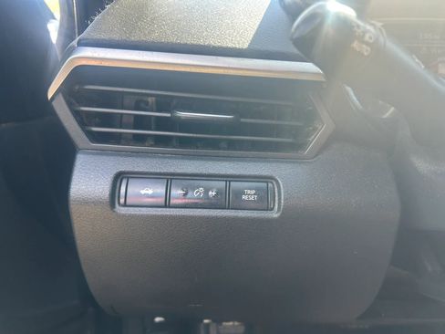 Used 2021 Nissan Altima 2.5 SV FWD image 13