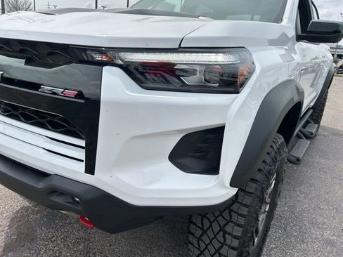 New 2026 Chevrolet Colorado ZR2 w/ Technology Package image 9