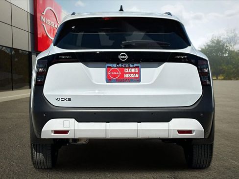 New 2026 Nissan Kicks SV image 8