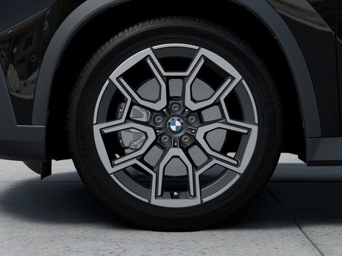 New 2026 BMW X1 xDrive28i w/ Technology Package AWD/4WD image 7