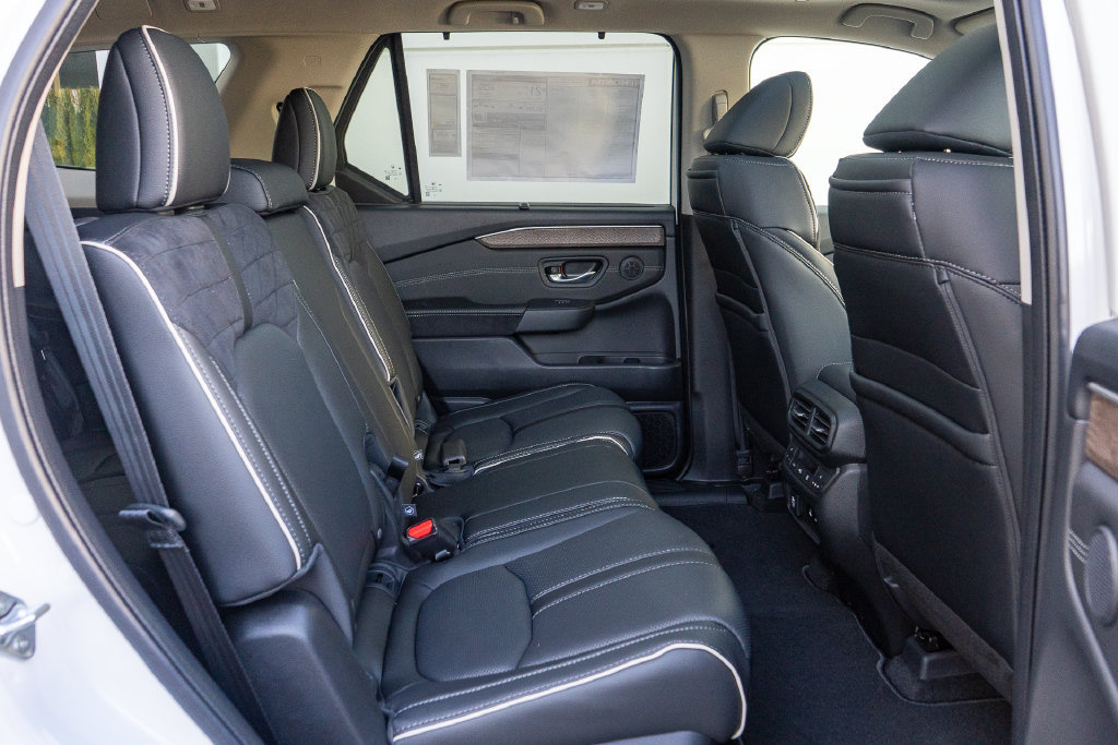 New 2026 Honda Pilot Elite image 15