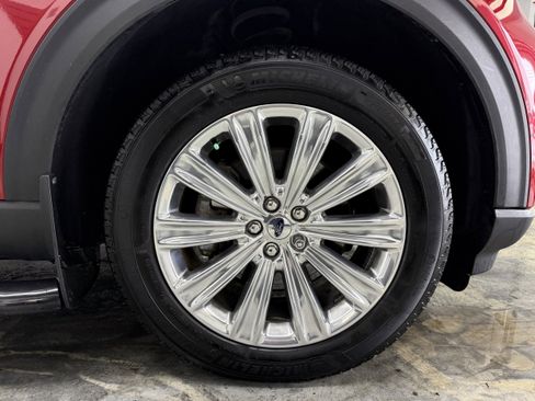 Used 2021 Ford Explorer Limited w/ Class III Trailer Tow Package image 30