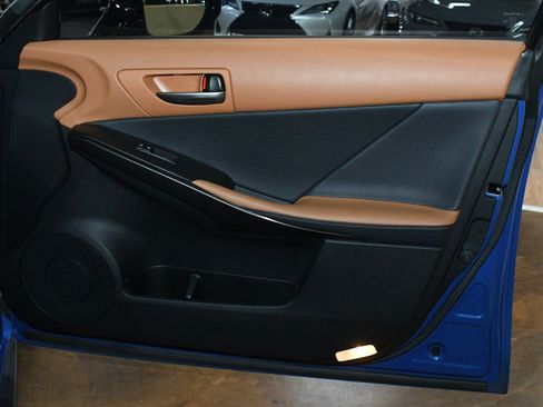 Used 2023 Lexus IS 300 w/ Premium Package RWD image 42