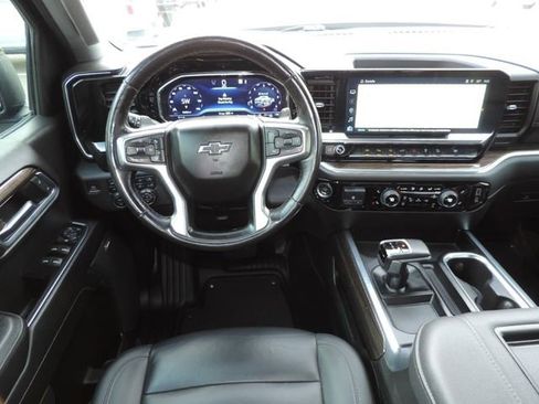 Used 2022 Chevrolet Silverado 1500 RST image 23