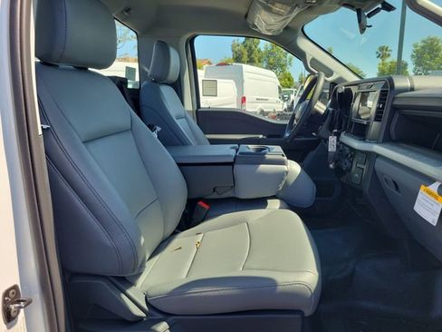 New 2026 Ford F550 2WD Regular Cab Super Duty image 15
