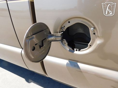 Used 2000 Chevrolet S10 Pickup LS w/ Preferred Equipment Group image 37