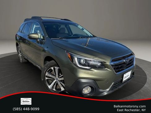 Used 2018 Subaru Outback 3.6R Limited AWD/4WD image 1