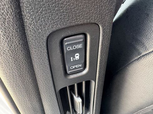 Used 2022 Honda Odyssey EX-L image 22