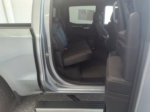 Used 2024 Chevrolet Silverado 1500 High Country w/ Technology Package AWD/4WD image 24