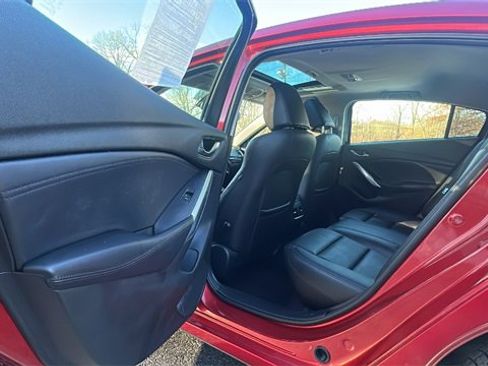 Used 2015 MAZDA MAZDA6 Touring w/ Touring Technology Package image 32