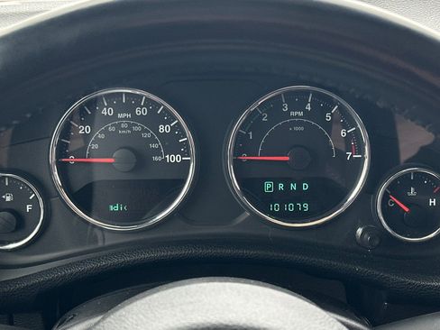 Used 2012 Jeep Wrangler Unlimited Sport AWD/4WD image 23