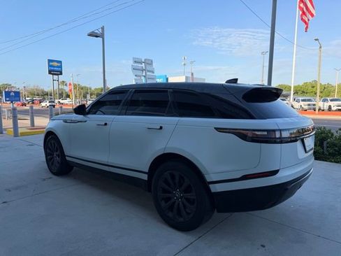 Used 2018 Land Rover Range Rover Velar R-Dynamic SE image 3