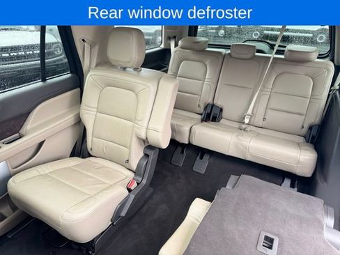 Certified 2024 Lincoln Navigator Reserve AWD/4WD image 29