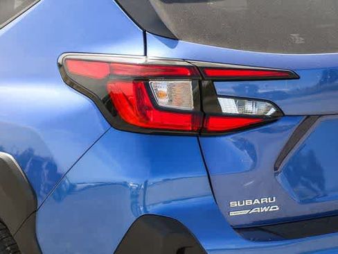 Certified 2025 Subaru Crosstrek 2.5i Premium AWD/4WD image 12