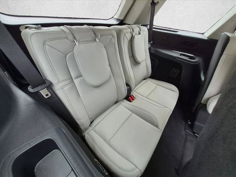 Used 2025 Lincoln Aviator Reserve w/ Illumination Package RWD image 20