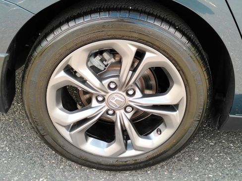 Used 2023 Honda Accord EX image 28