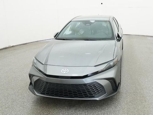 New 2026 Toyota Camry SE image 15