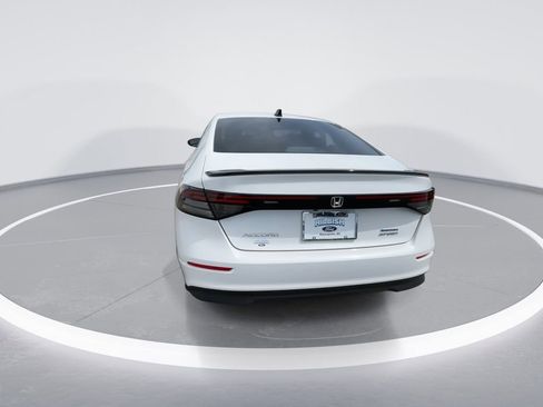 Used 2025 Honda Accord Sport image 7