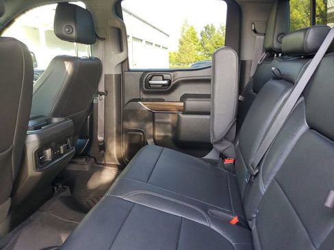 Used 2021 Chevrolet Silverado 1500 LT Trail Boss w/ Convenience Package II AWD/4WD image 12