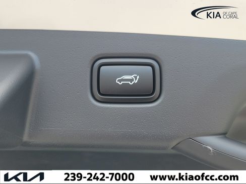 New 2026 Kia Niro EX w/ EX Premium Package FWD image 11