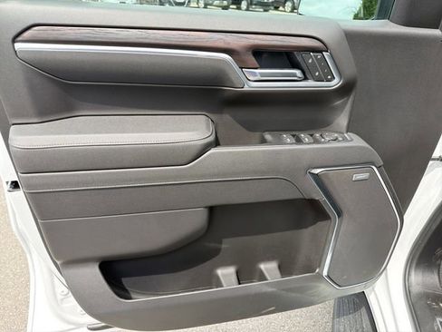 New 2026 GMC Sierra 1500 SLT w/ SLT Premium Plus Package image 16