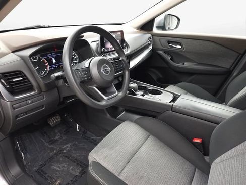 Used 2021 Nissan Rogue SV FWD image 16