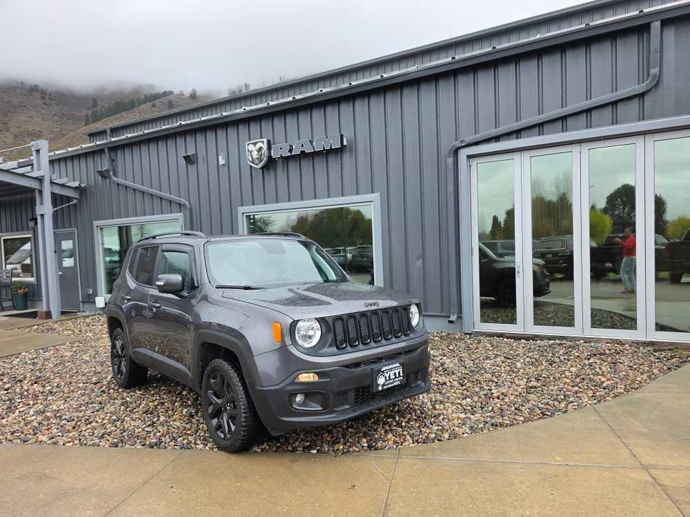 Used 2018 Jeep Renegade Altitude AWD/4WD image 1