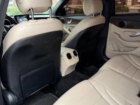 Used 2018 Mercedes-Benz C 300 Sedan image 21