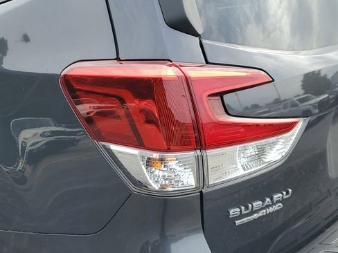 Used 2024 Subaru Forester Premium AWD/4WD image 8