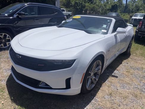 Used 2023 Chevrolet Camaro LT w/ RS Package image 2