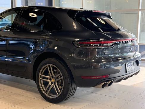 Used 2020 Porsche Macan S w/ Premium Package AWD/4WD image 13