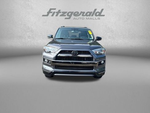 Used 2019 Toyota 4Runner Limited AWD/4WD image 2