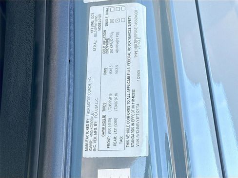 Used 2023 Mercedes-Benz Sprinter 2500 image 36