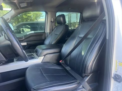 Used 2020 Ford F250 Lariat w/ Lariat Value Package AWD/4WD image 11