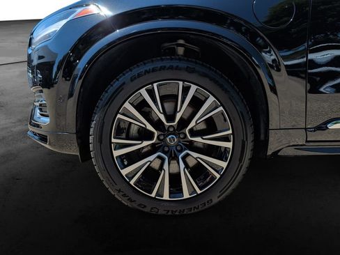 Used 2023 Volvo XC90 T8 Plus AWD/4WD image 9
