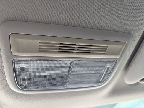 Used 2022 Honda HR-V LX image 20