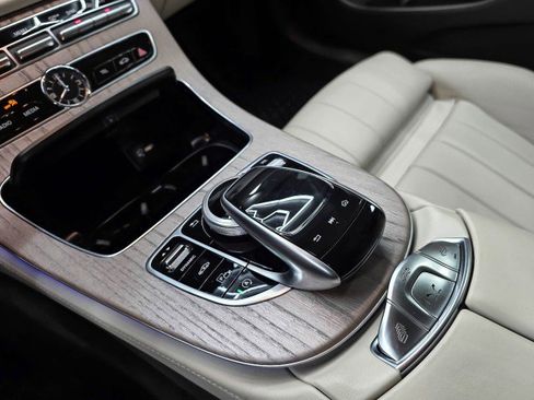 Used 2019 Mercedes-Benz E 450 4MATIC Cabriolet image 27