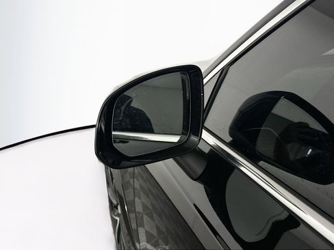 Used 2024 Volvo XC90 B6 Plus image 16