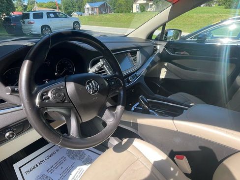 Used 2018 Buick Enclave Essence w/ Trailering Package AWD/4WD image 18