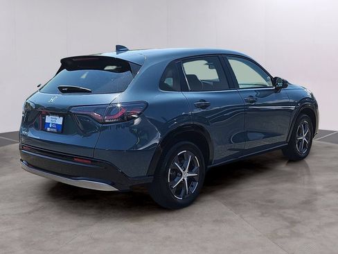 Used 2025 Honda HR-V EX-L image 3