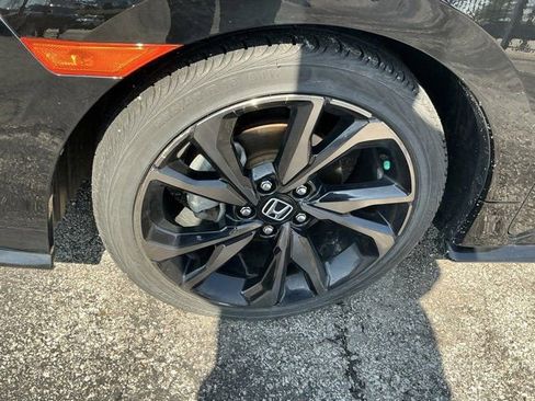 Used 2017 Honda Civic Sport Touring image 14