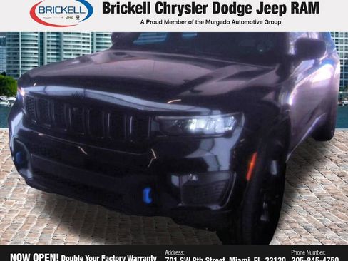 Used 2025 Jeep Grand Cherokee Limited 4xe AWD/4WD image 20