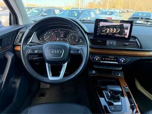 Used 2023 Audi Q5 2.0T Premium w/ Convenience Package image 24