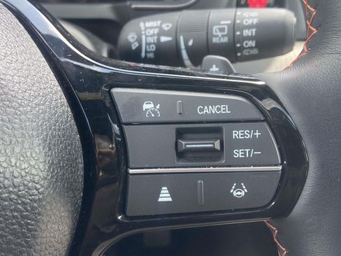 Used 2025 Honda Pilot TrailSport image 24