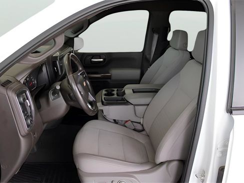 Used 2021 Chevrolet Silverado 1500 LT image 13