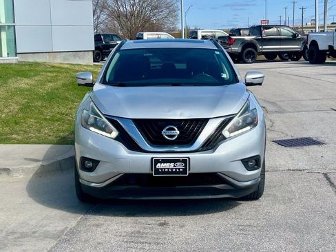 Used 2018 Nissan Murano SV w/ Premium Package AWD/4WD image 8